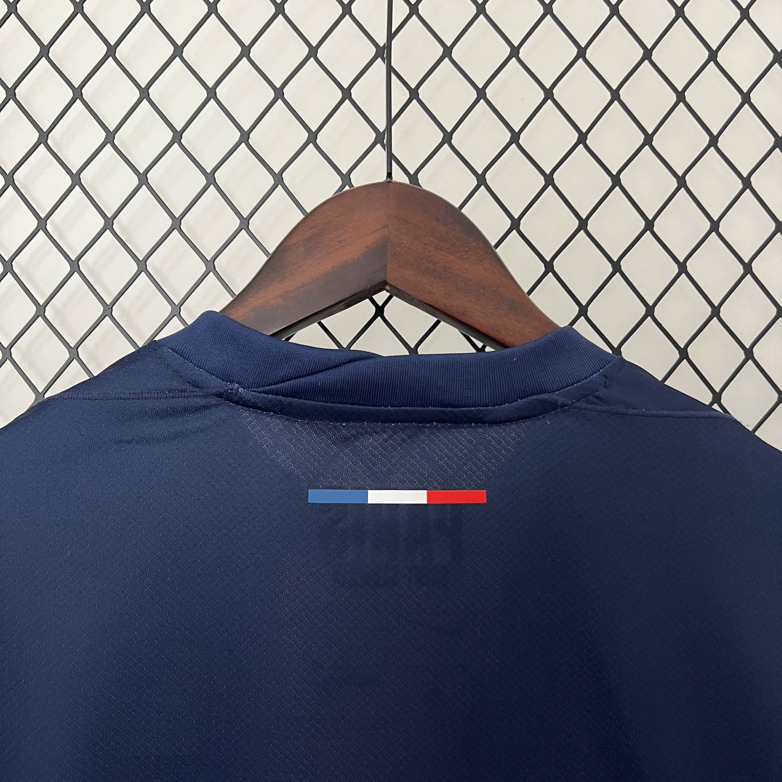 24/25 PSG
