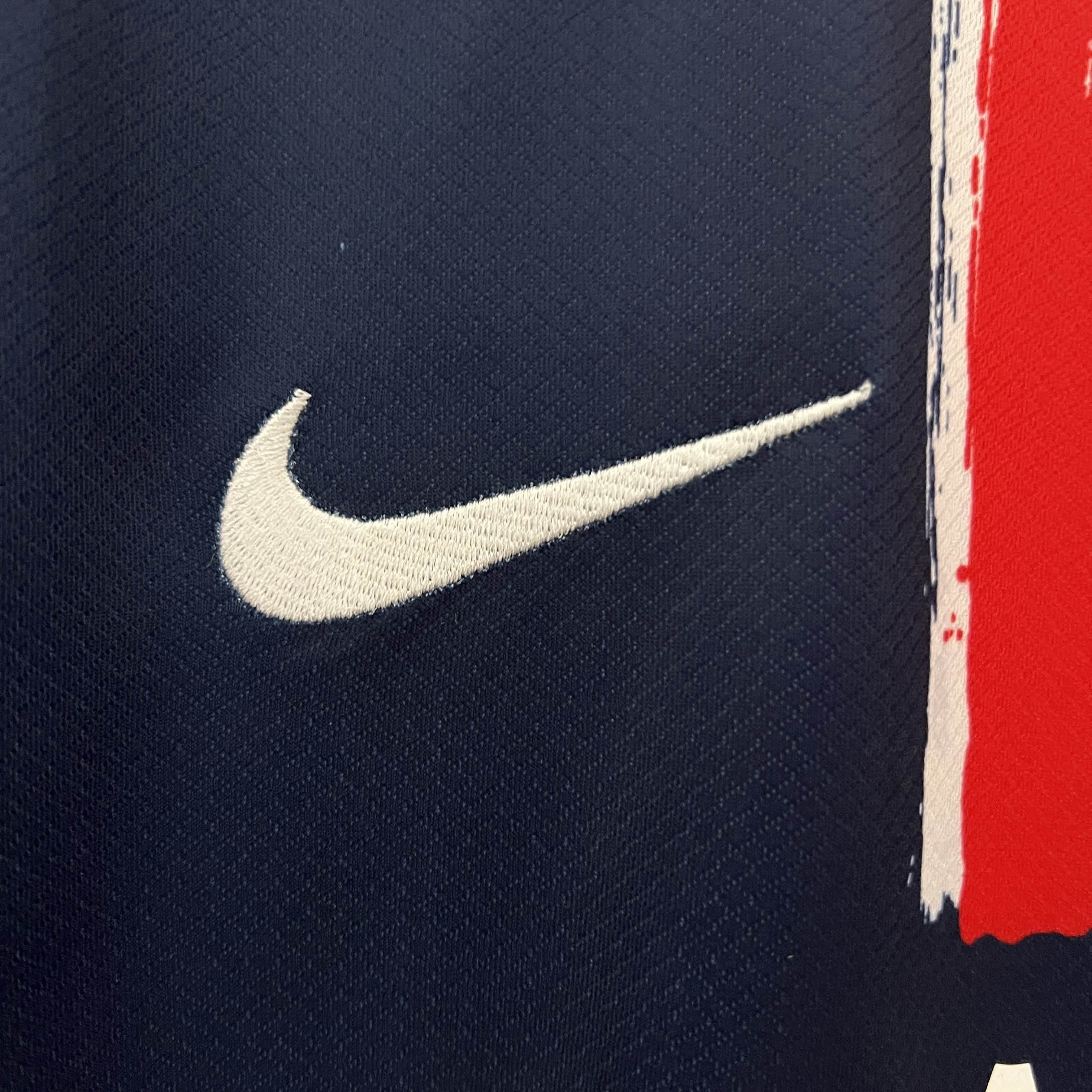 24/25 PSG